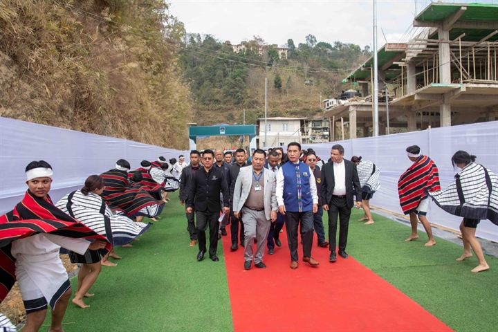 Welcoming the Chief Minister to site